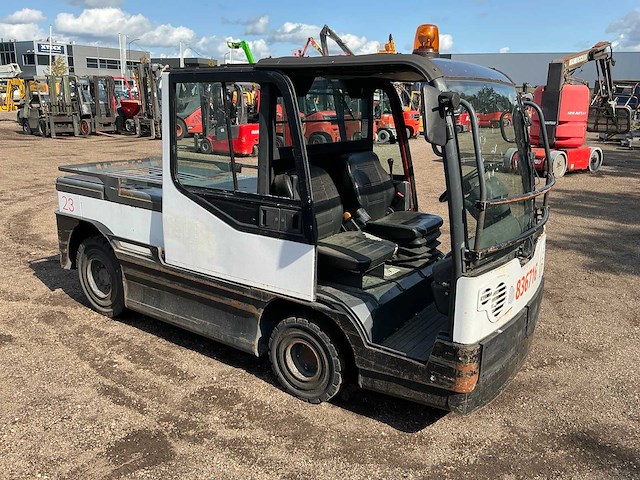 2008 linde p250 industriële trekker - afbeelding 24 van  37