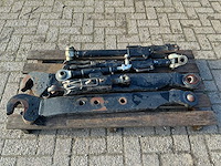 2008 massey ferguson - 8470 dyna vt - vierwielaangedreven landbouwtractor - afbeelding 29 van  42