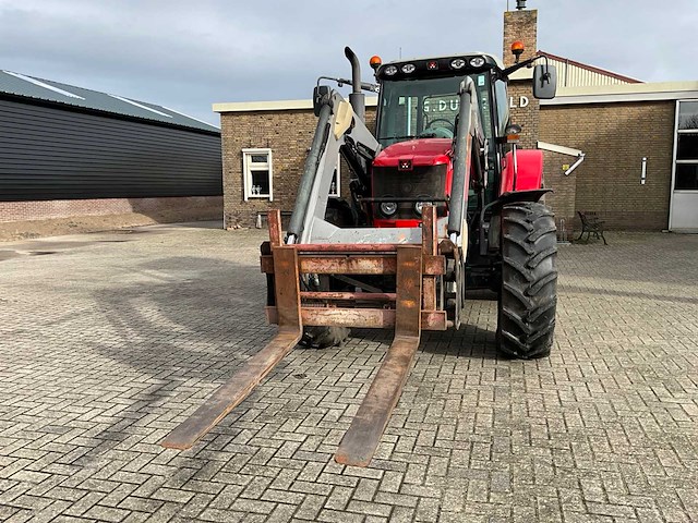2008 massey ferguson 6460 dyna-6 vierwielaangedreven landbouwtractor - afbeelding 13 van  32