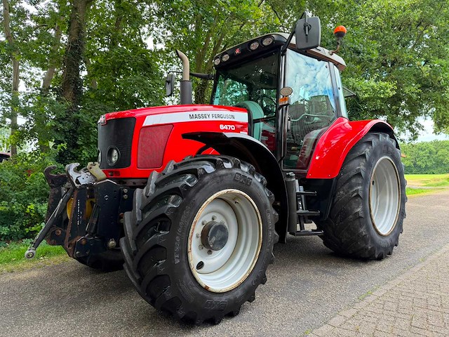2008 massey ferguson 6470 vierwielaangedreven landbouwtractor - afbeelding 1 van  10