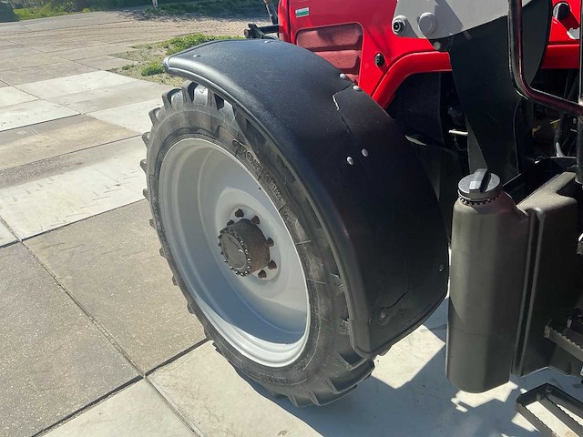 2008 massey ferguson 6470 vierwielaangedreven landbouwtractor - afbeelding 3 van  12
