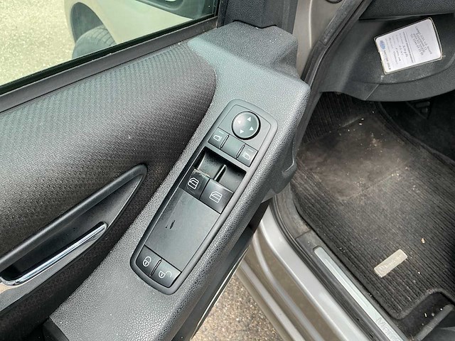 2008 mercedes-benz a-klasse 170 avantgarde personenauto - afbeelding 18 van  43