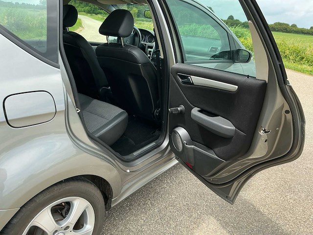 2008 mercedes-benz a-klasse 170 avantgarde personenauto - afbeelding 30 van  43