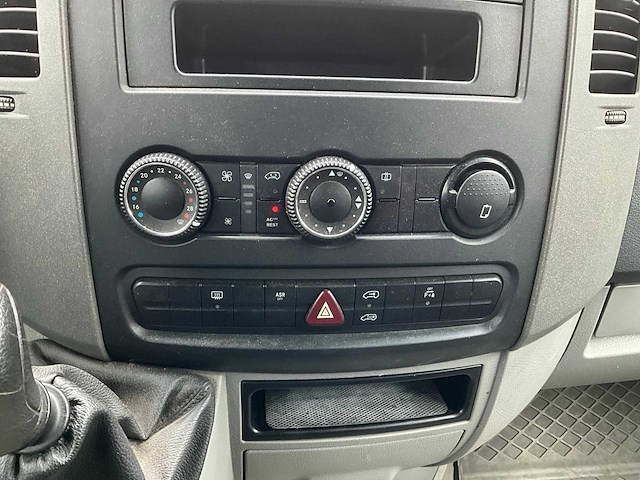 2008 mercedes-benz sprinter 311cdi 4x4 bedrijfswagen - afbeelding 37 van  43
