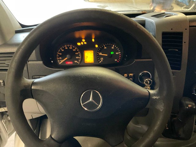 2008 mercedes-benz sprinter camper - afbeelding 18 van  37