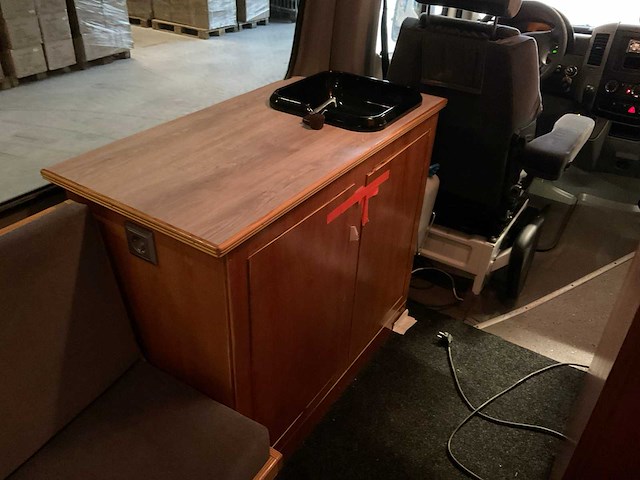 2008 mercedes-benz sprinter camper - afbeelding 9 van  37