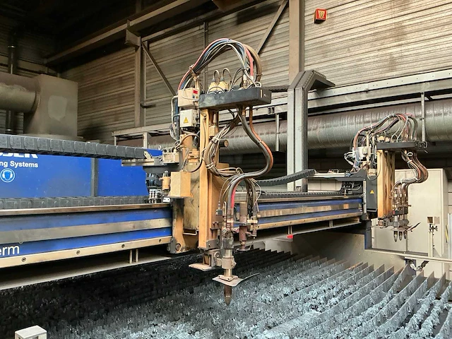 2008 messer multitherm 5000 portaal plasma / autogeen snijmachine - afbeelding 34 van  38