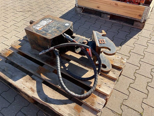 2008 midwest attachments 750clh grondboor unit cw05 - afbeelding 2 van  4