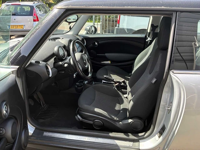 2008 mini 3-deurs 1.4 one personenauto - afbeelding 23 van  25