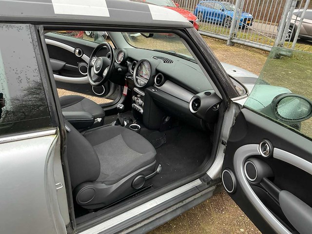 2008 mini clubman 1.6 cooper - afbeelding 21 van  35