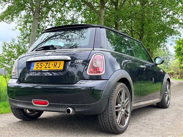 2008 mini mini 1.4 one pepper personenauto - afbeelding 9 van  14