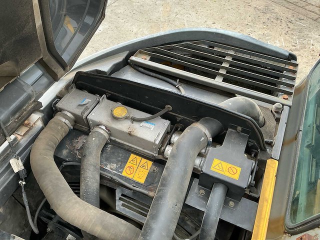 2008 new holland kobelco e135bsr-2 binnendraaier - afbeelding 33 van  43