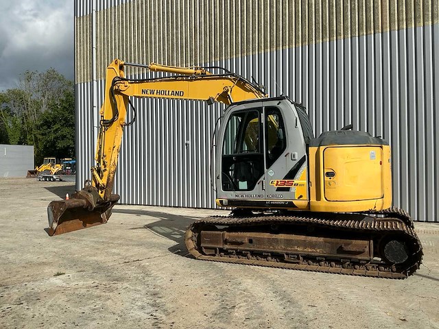2008 new holland kobelco e135bsr-2 binnendraaier - afbeelding 12 van  36