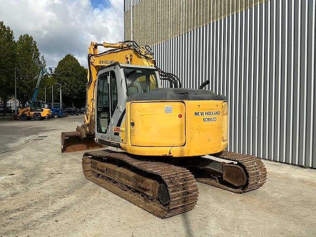 2008 new holland kobelco e135bsr-2 binnendraaier - afbeelding 28 van  36