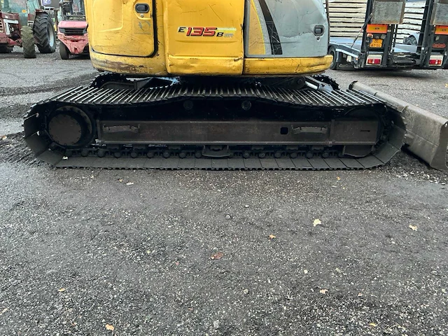 2008 new holland kobelco e135bsr-2 rupsgraafmachine - afbeelding 3 van  49