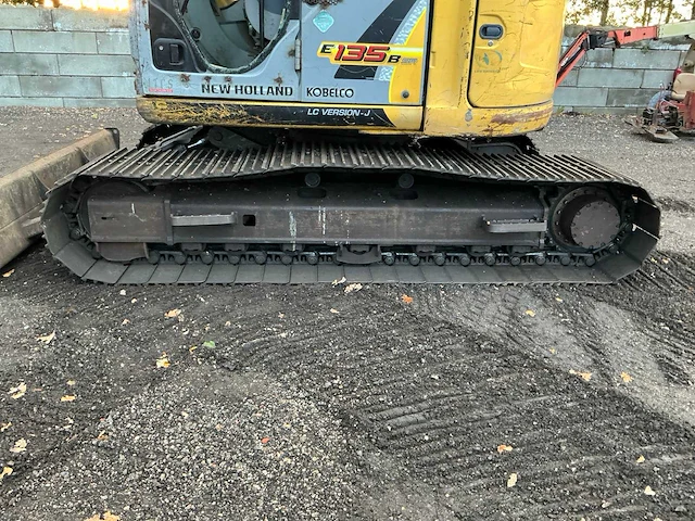 2008 new holland kobelco e135bsr-2 rupsgraafmachine - afbeelding 49 van  49