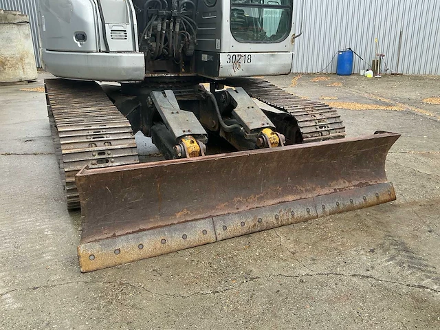 2008 new holland kobelco e225bsr rupsgraafmachine – 24,3 ton – lehnhoff hs21 - afbeelding 45 van  48