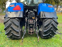 2008 new holland t6070 vierwielaangedreven landbouwtractor - afbeelding 15 van  37