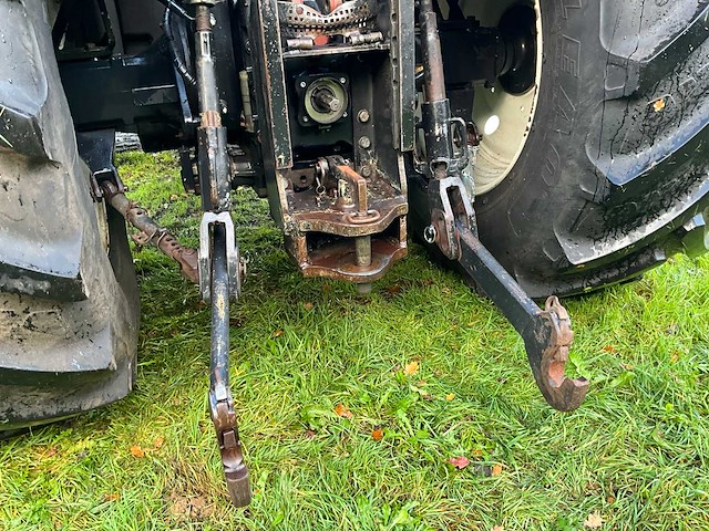 2008 new holland t6070 vierwielaangedreven landbouwtractor - afbeelding 16 van  37