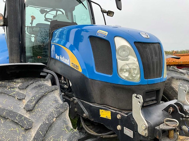 2008 new holland t6080 vierwielaangedreven landbouwtractor - afbeelding 25 van  36