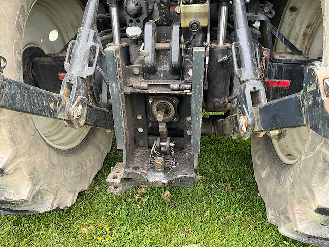 2008 new holland t6080 vierwielaangedreven landbouwtractor - afbeelding 34 van  36