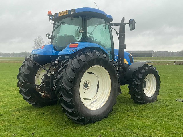 2008 new holland ts135a vierwielaangedreven landbouwtractor - afbeelding 21 van  28