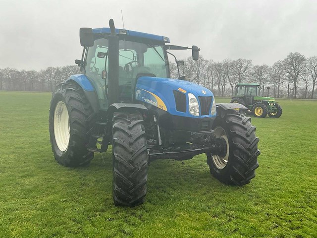 2008 new holland ts135a vierwielaangedreven landbouwtractor - afbeelding 25 van  28