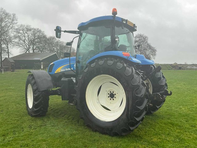 2008 new holland ts135a vierwielaangedreven landbouwtractor - afbeelding 27 van  28