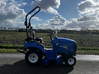 2008 new holland tz24d vierwiel aangedreven compacttractor - afbeelding 14 van  19