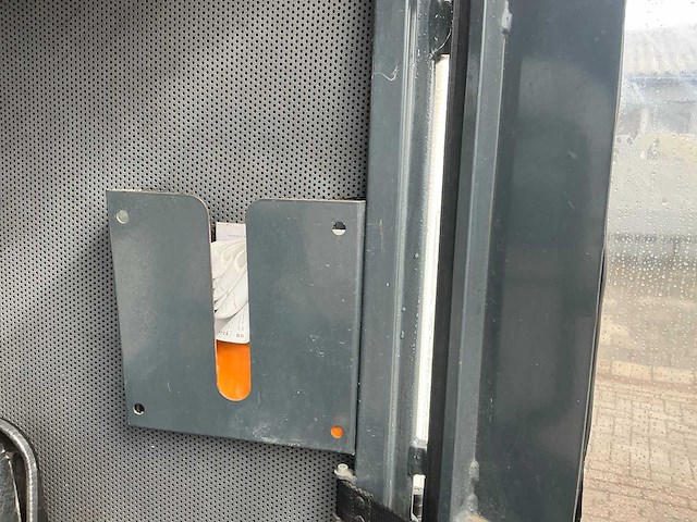 2008 nilfisk rs501 zelfrijdende veegmachine - afbeelding 7 van  28