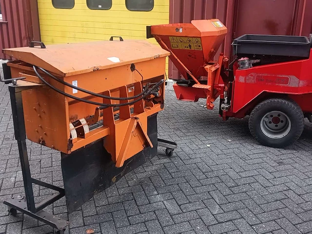 2008 nimos dm-trac 205 vierwielaangedreven landbouwtractor - afbeelding 9 van  18