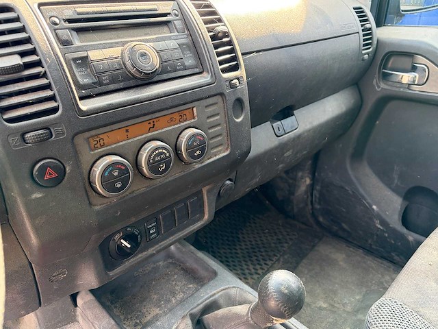 2008 nissan navara 2.5 dci le double c. bedrijfswagen - afbeelding 7 van  23