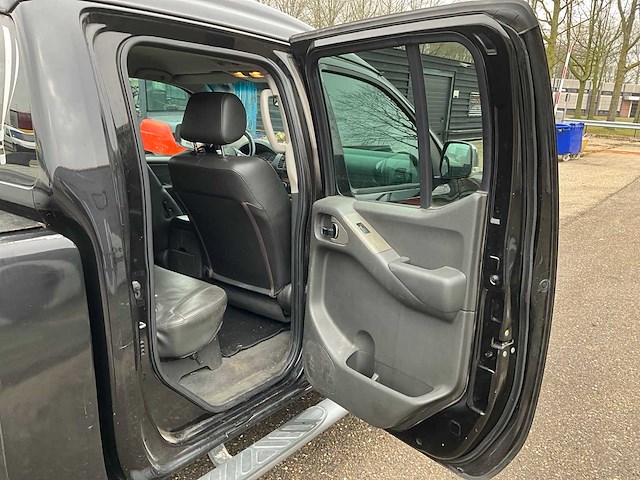 2008 nissan navara 2.5dci bedrijfswagen 45-vxn-8 - afbeelding 33 van  40