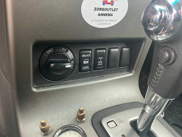 2008 nissan navara 4x4 bedrijfswagen - afbeelding 24 van  36