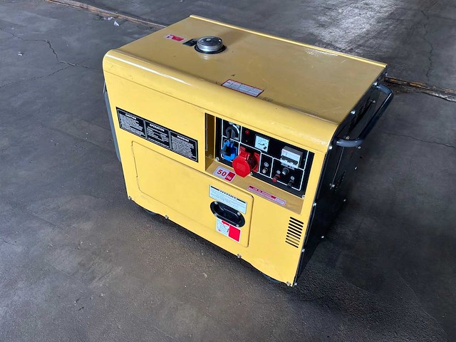 2008 ohv eb-12-dag stroomgenerator - afbeelding 1 van  5