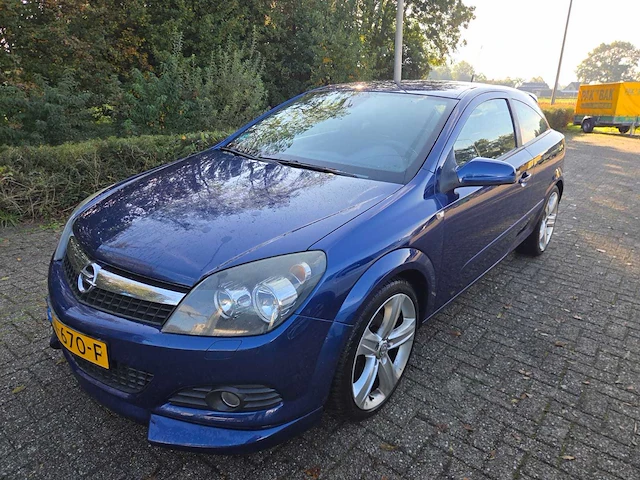2008 opel astra gtc 1.6 business personenauto - afbeelding 1 van  11