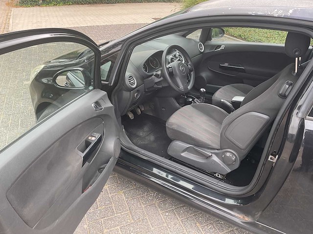 2008 opel corsa 1.4-16v edition opc personenauto - afbeelding 9 van  10