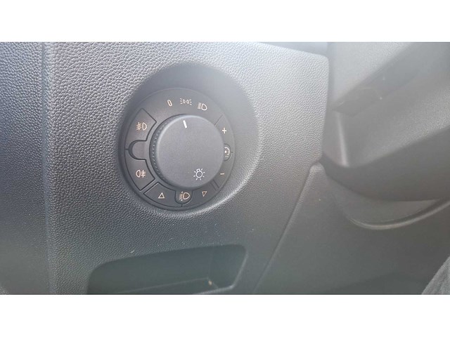 2008 opel corsa 1.4-16v executive personenauto - afbeelding 13 van  15