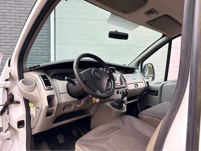 2008 opel vivaro airco personenauto - afbeelding 9 van  11