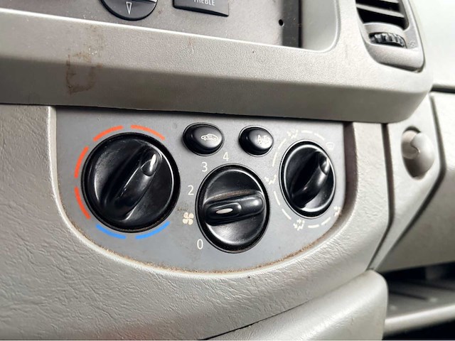 2008 opel vivaro airco personenauto - afbeelding 11 van  11