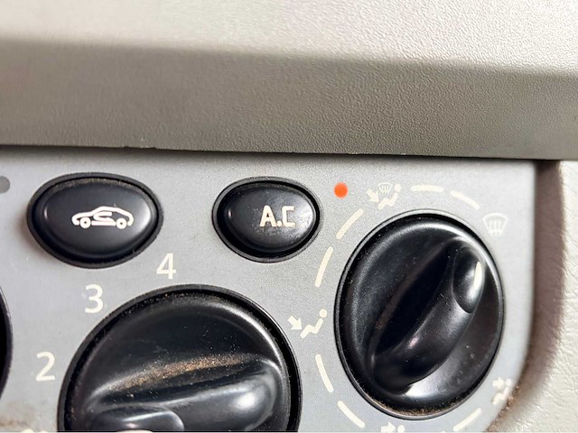 2008 opel vivaro airco personenauto - afbeelding 2 van  14