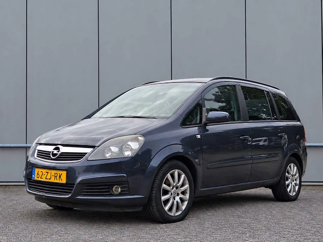 2008 opel zafira 1.8 7-persoons temptation personenauto - afbeelding 1 van  17