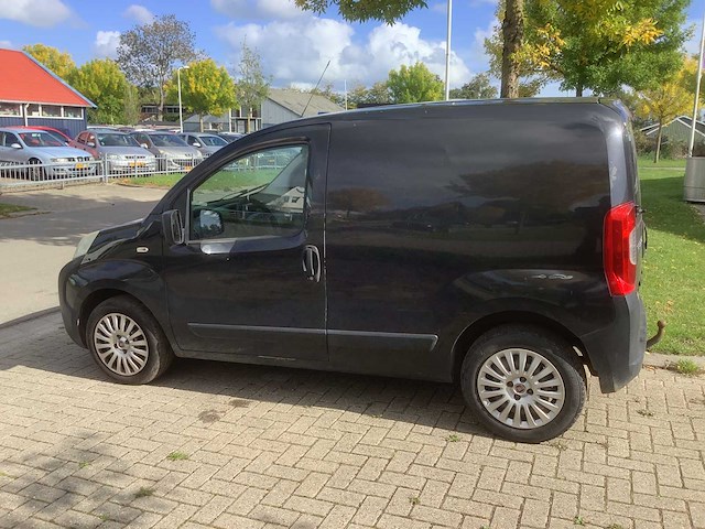 2008 peugeot bipper 1.4 hdi xt bedrijfswagen - afbeelding 8 van  15