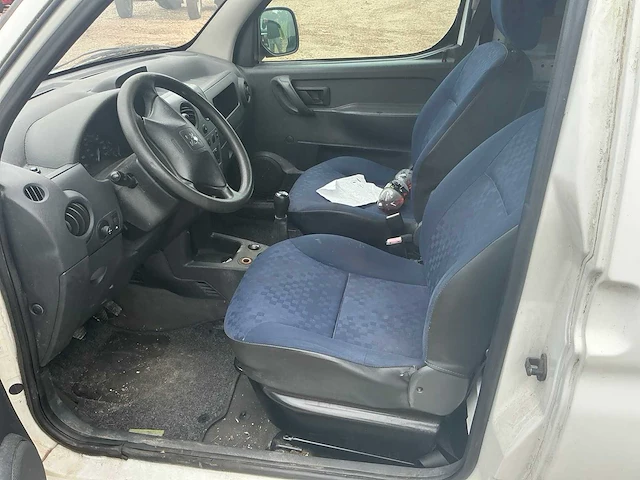 2008 peugeot partner 170c 1.6 hdi bedrijfswagen - afbeelding 4 van  15