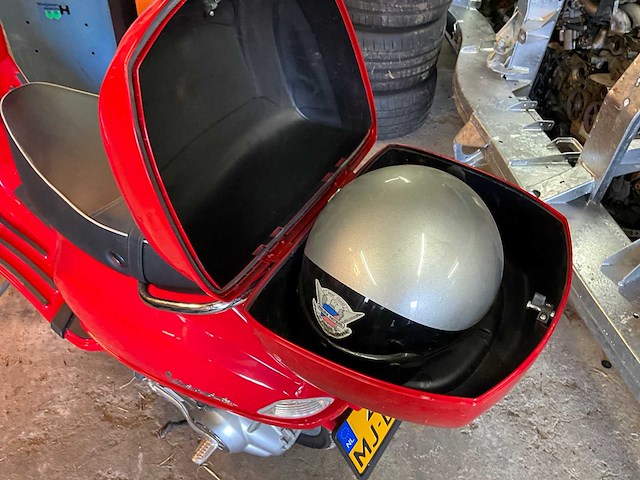 2008 piaggio scooter 125 x8 street - afbeelding 6 van  14