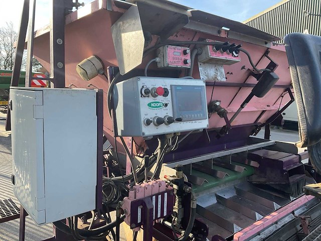 2008 pink innovation the pink planter bloembollen nettenplanter - afbeelding 3 van  19