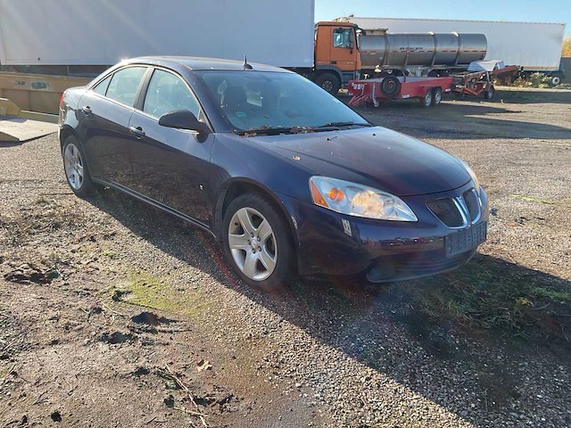 2008 pontiac g6 sedan personenauto - afbeelding 10 van  15