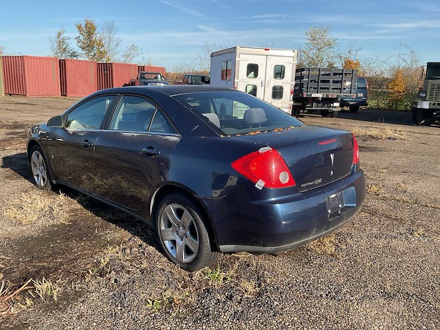 2008 pontiac g6 sedan personenauto - afbeelding 13 van  15