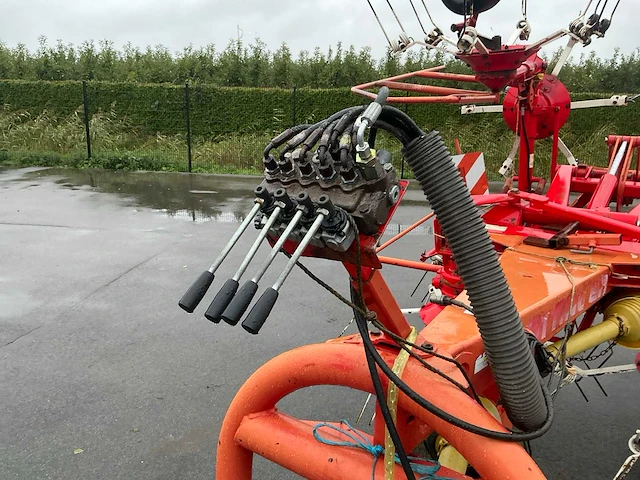 2008 pottinger zk214 hit 90 gras schudder - afbeelding 10 van  17