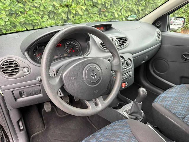 2008 renault clio 1.2-16v special line personenauto - afbeelding 3 van  15